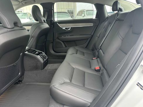 New 2025 Volvo S90 B6 Plus w/ Protection Package Premier image 15