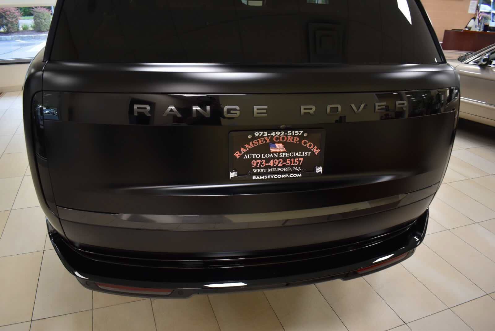 Used 2023 Land Rover Range Rover Long Wheelbase SE AWD/4WD image 72