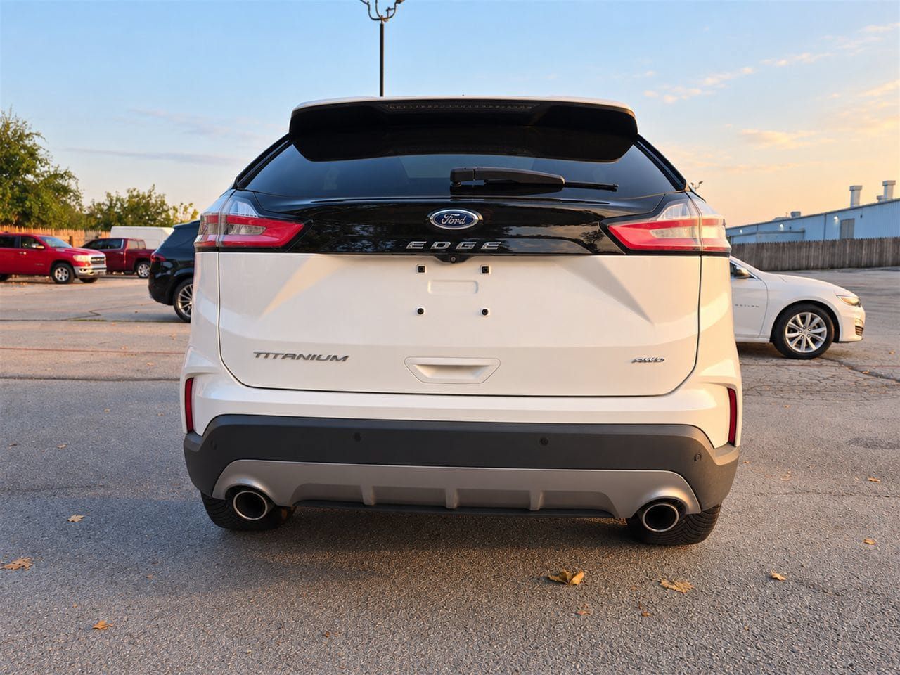 Used 2022 Ford Edge Titanium w/ Cargo Accessory Package AWD/4WD image 5