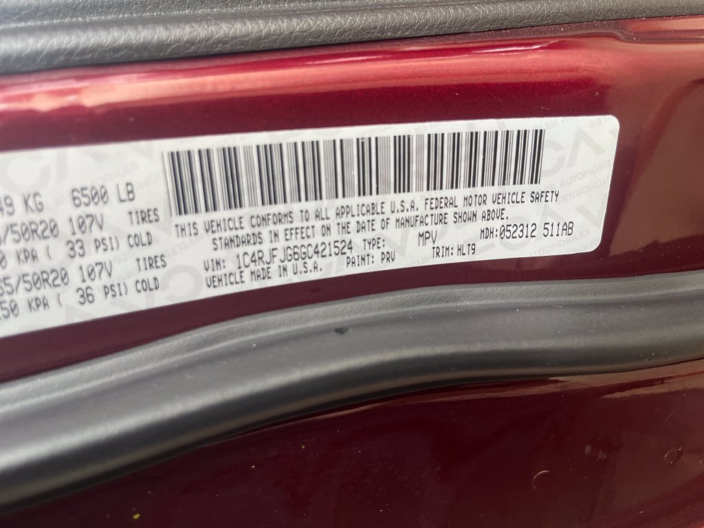 Used 2016 Jeep Grand Cherokee Summit w/ Skid Plate Group AWD/4WD image 34