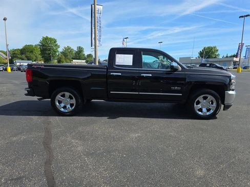 Used 2017 Chevrolet Silverado 1500 LTZ w/ Texas Edition AWD/4WD image 2