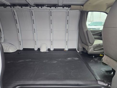 New 2025 Chevrolet Express 2500 Extended w/ Enhanced Convenience Package image 7