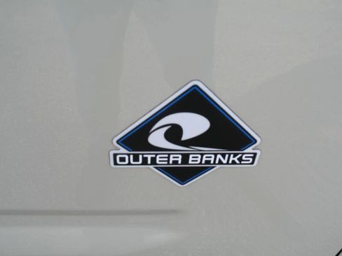 Used 2024 Ford Bronco Sport Outer Banks w/ Tech Package image 64