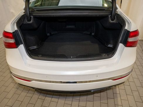 Used 2014 Kia Cadenza Premium w/ Luxury Package image 6