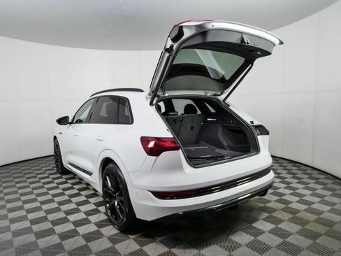 Certified 2023 Audi e-tron Chronos w/ Chronos Package AWD/4WD image 34