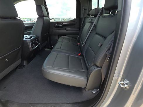 Used 2024 GMC Sierra 1500 SLT RWD image 25