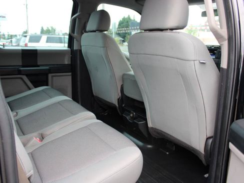 Used 2017 Ford F150 XL w/ Equipment Group 101A Mid AWD/4WD image 14
