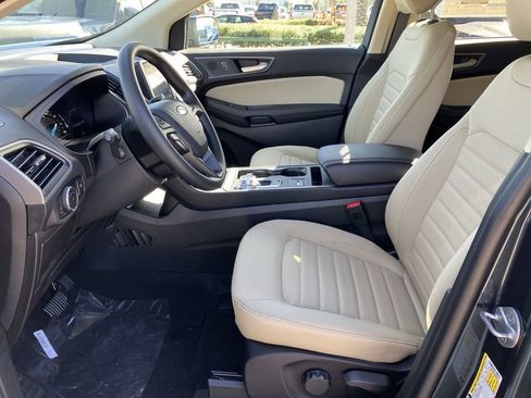New 2024 Ford Edge SE image 21