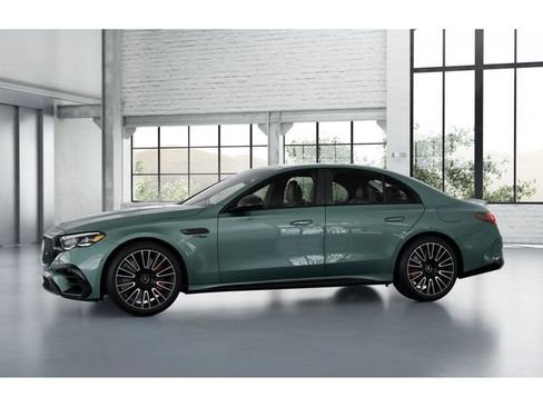 New 2026 Mercedes-Benz E 53 AMG e 4MATIC Sedan image 36