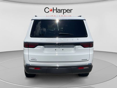 Used 2022 Jeep Wagoneer Series I w/ Convenience Group I AWD/4WD image 4