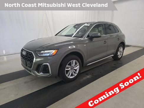 Used 2023 Audi Q5 2.0T Premium w/ Convenience Package AWD/4WD image 1