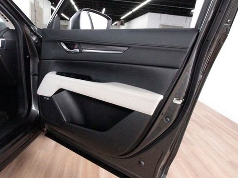 Used 2017 MAZDA CX-5 Grand Touring w/ Premium Package image 21