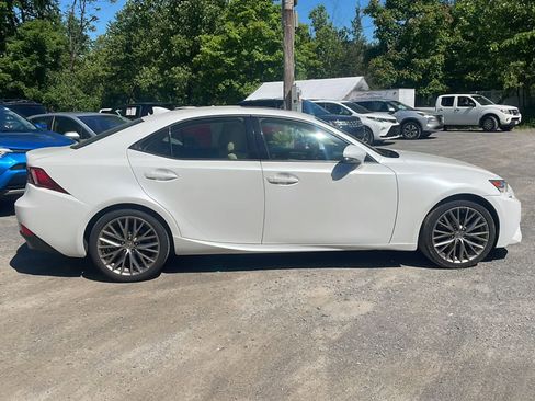 Used 2015 Lexus IS 250 AWD w/ Navigation System Package image 9
