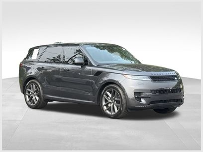 Used 2024 Land Rover Range Rover Sport SE