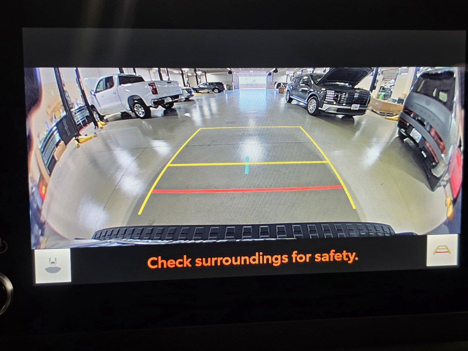 Used 2025 Toyota 4Runner SR5 AWD/4WD image 27