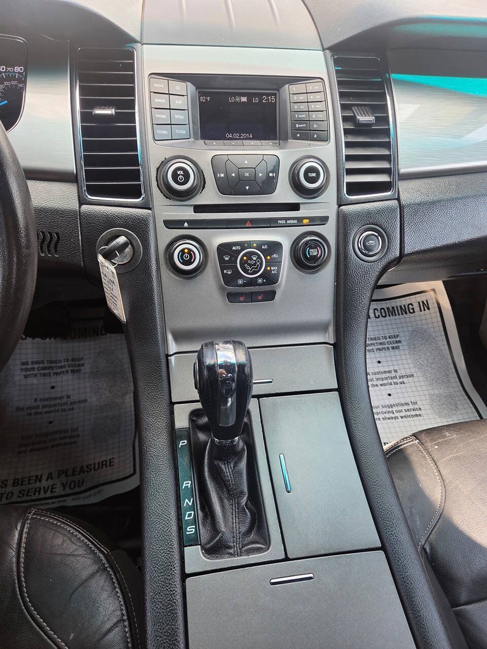 Used 2017 Ford Taurus SEL FWD image 8