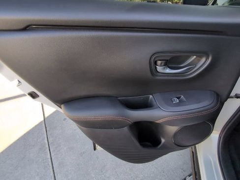 Used 2025 Honda HR-V Sport image 24