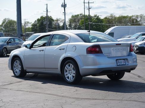 Used 2011 Dodge Avenger Express FWD image 5