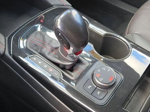 Used 2021 Chevrolet Blazer RS w/ Enhanced Convenience Package image 29