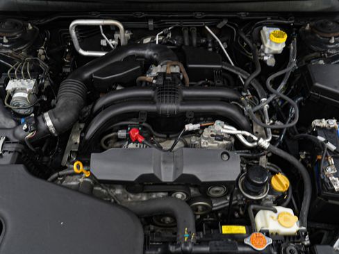 Used 2019 Subaru Outback 2.5i Premium image 30