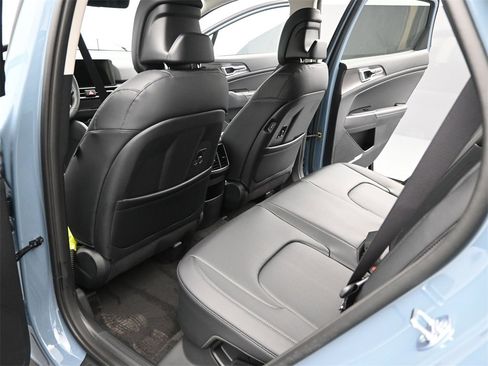 New 2026 Kia Sportage AWD Hybrid image 16
