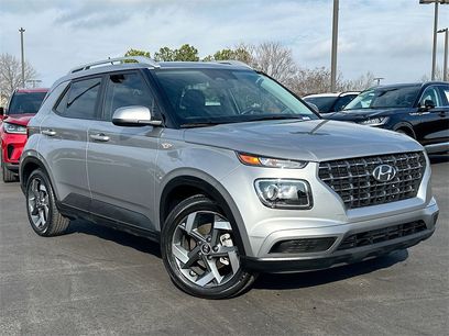 Used 2023 Hyundai Venue SEL