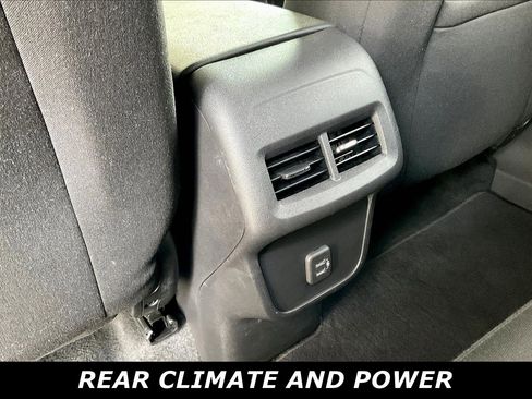 Used 2022 Chevrolet Equinox LT image 10