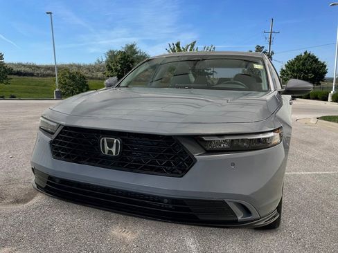 New 2025 Honda Accord EX-L image 10
