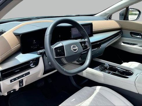 Certified 2026 Nissan Murano Platinum w/ Cargo Package AWD/4WD image 18