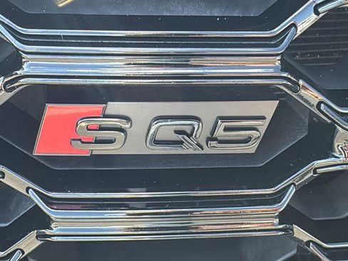 Used 2023 Audi SQ5 Premium Plus w/ Premium Plus Package AWD/4WD image 9