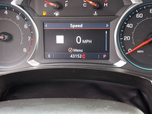 Certified 2023 Chevrolet Traverse LT w/ LT Premium Package image 24