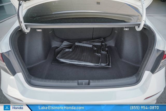 Used 2025 Honda Civic Sport image 29