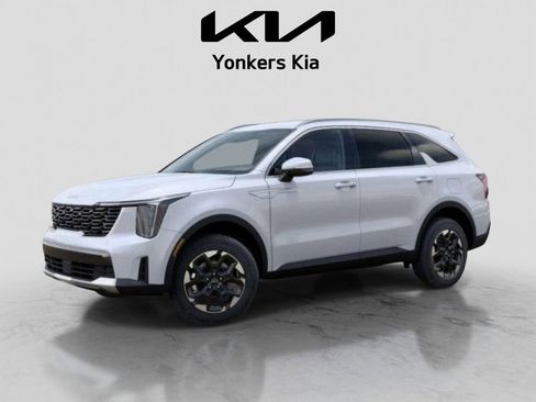 Used 2025 Kia Sorento S AWD/4WD image 3