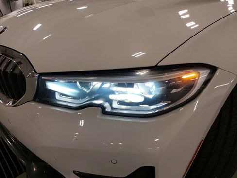 Used 2022 BMW 330i xDrive Sedan w/ Driving Assistance Package image 33