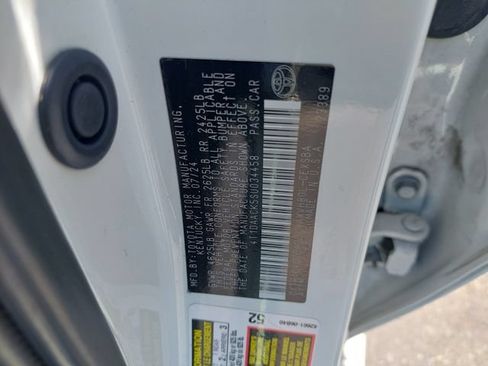 Certified 2025 Toyota Camry SE FWD image 32