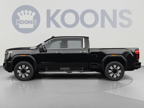 New 2026 GMC Sierra 2500 Denali w/ Denali Reserve Package AWD/4WD image 2