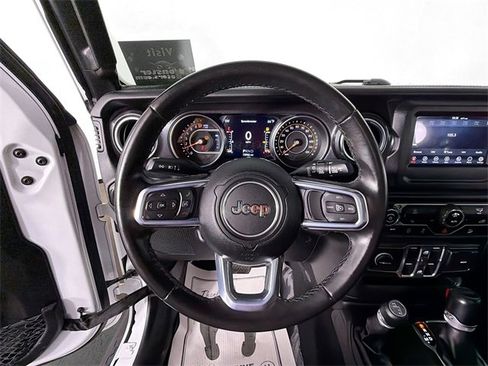 Used 2021 Jeep Wrangler Unlimited Sahara image 11