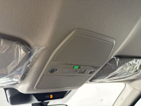 New 2026 Nissan Kicks SR w/ Cold Weather Package image 11