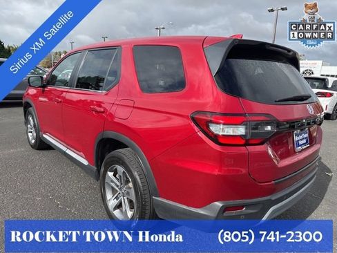 Used 2024 Honda Pilot EX-L image 3