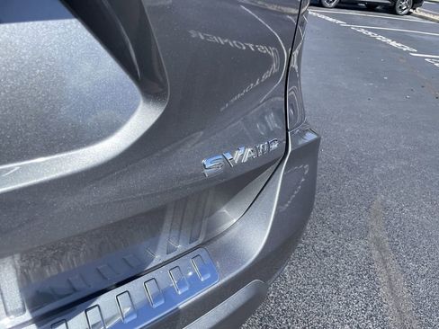 Used 2017 Nissan Rogue SV image 6