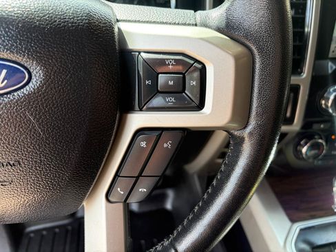 Used 2018 Ford F150 Lariat AWD/4WD image 17