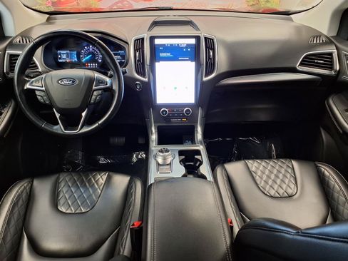 Used 2023 Ford Edge Titanium AWD/4WD image 16