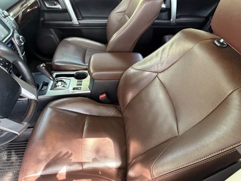 Used 2018 Toyota 4Runner Limited RWD image 16