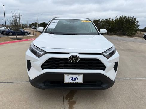 Used 2024 Toyota RAV4 XLE image 2