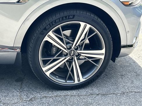 Used 2025 Genesis GV80 3.5T e-SC AWD/4WD image 9