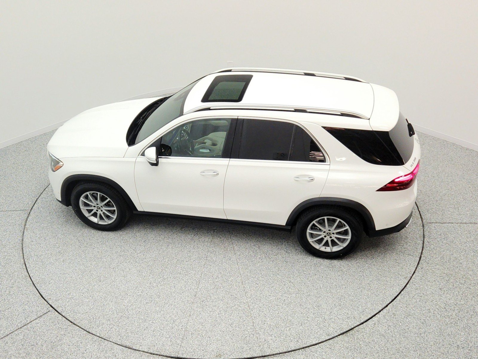 Certified 2025 Mercedes-Benz GLE 350 4MATIC image 30