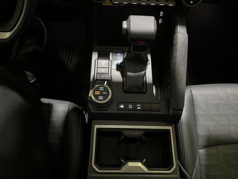 Certified 2025 Toyota Tacoma TRD Off-Road w/ TRD Off Road Premium Package AWD/4WD image 21