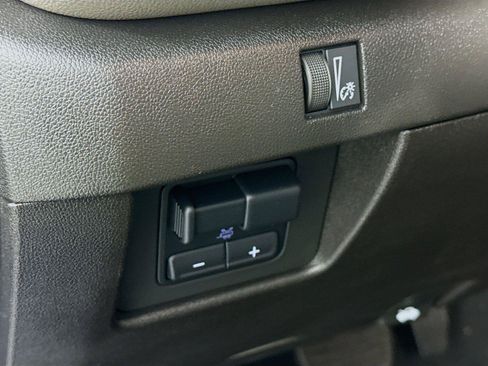 Used 2024 Chevrolet Colorado ZR2 w/ ZR2 Bison Edition AWD/4WD image 6