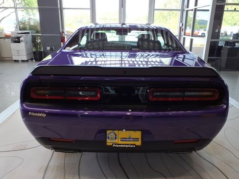 Certified 2023 Dodge Challenger R/T w/ Blacktop Package RWD image 7