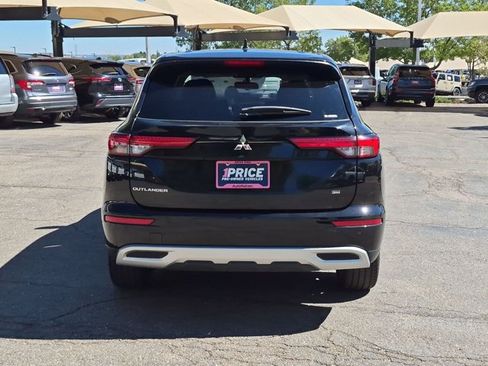 Used 2024 Mitsubishi Outlander SE AWD/4WD image 7